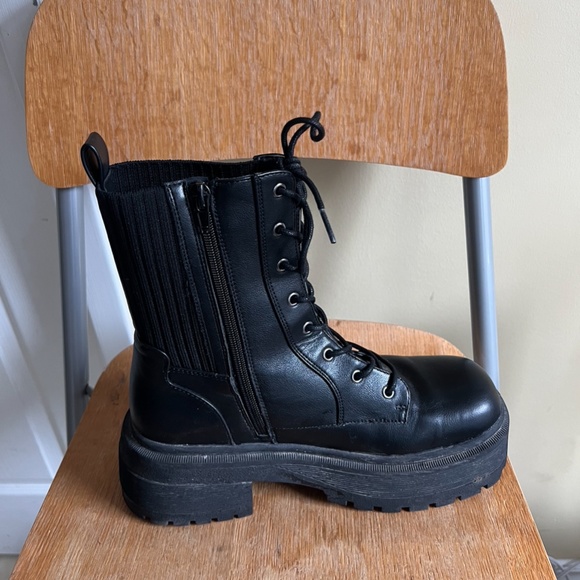 Call It Spring Whistler Boots - Picture 5 of 8